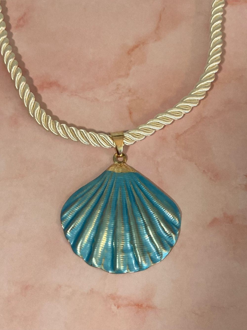 Blue Shell Rope Necklace - Picture 2 of 7